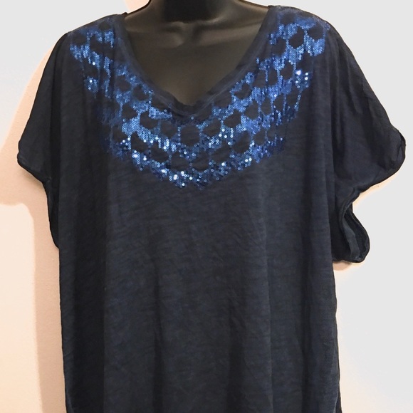 sparkly tops size 22